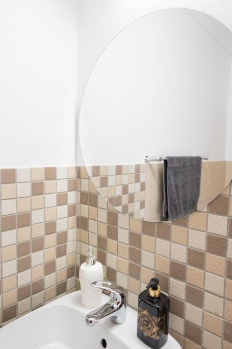 Modern, Trendy And Comfortable 2 Bedroom Apartment In Cape Town Bagian luar foto
