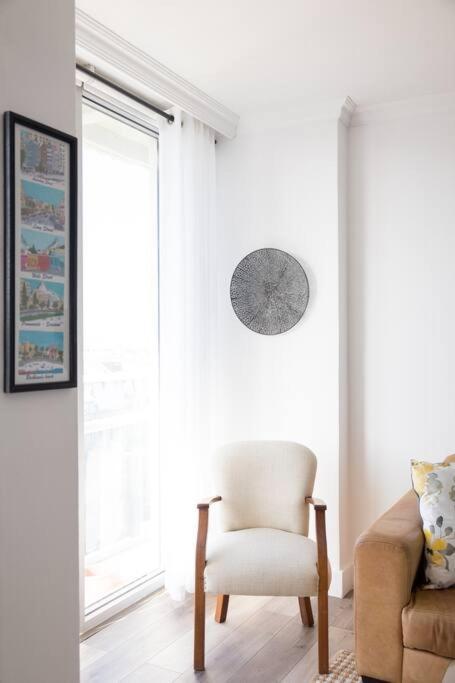Modern, Trendy And Comfortable 2 Bedroom Apartment In Cape Town Bagian luar foto